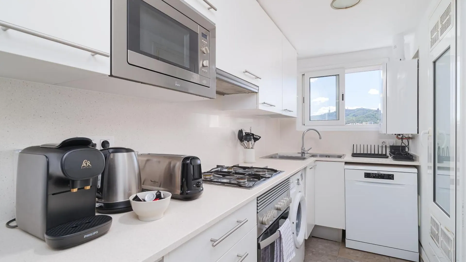 Bright Apt With Amazing Views Barcelona Spain