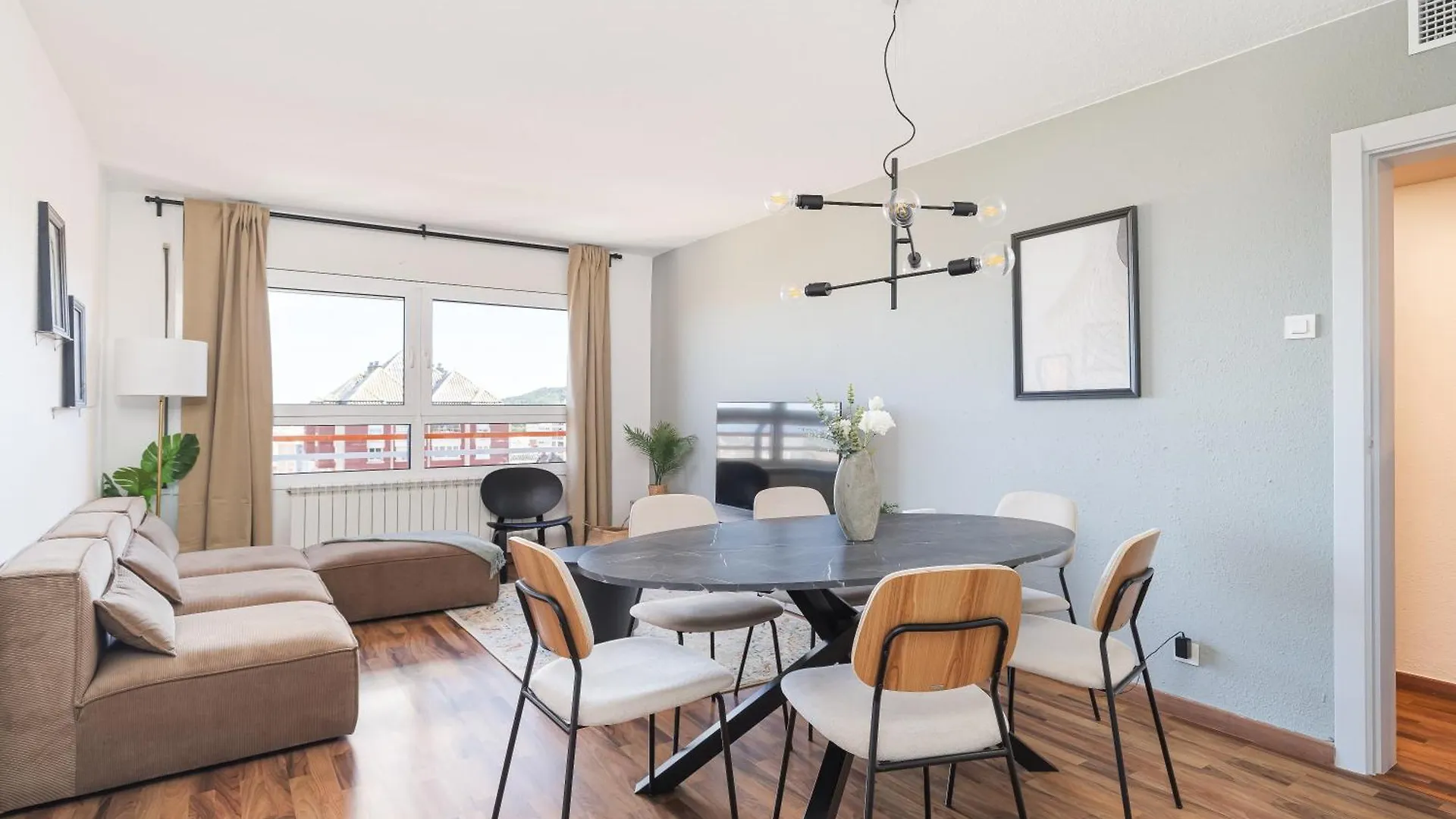 Bright Apt With Amazing Views Barcelona Apartment